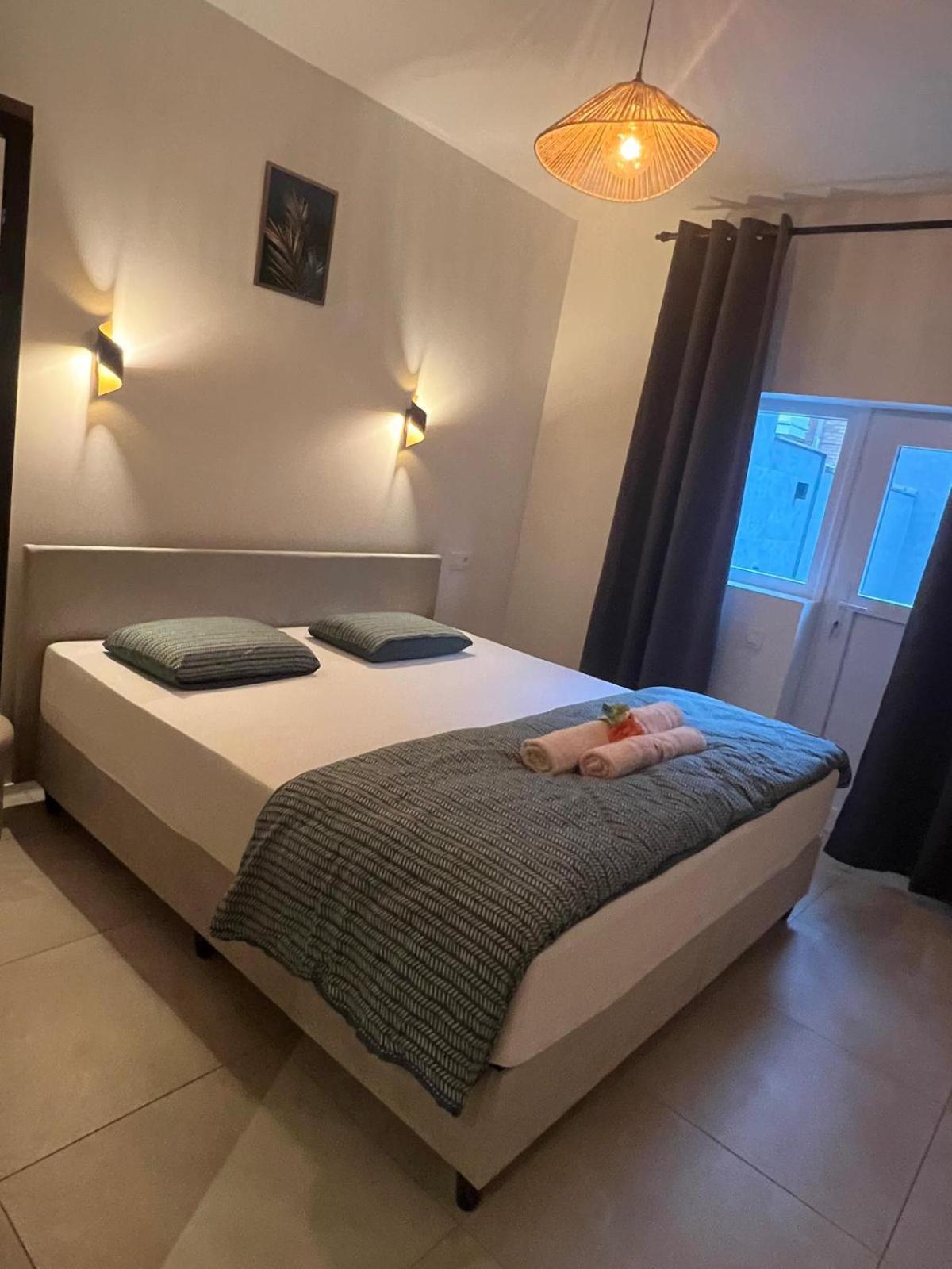 Ereva Seaside Cosy 1 Bedroom With Garden